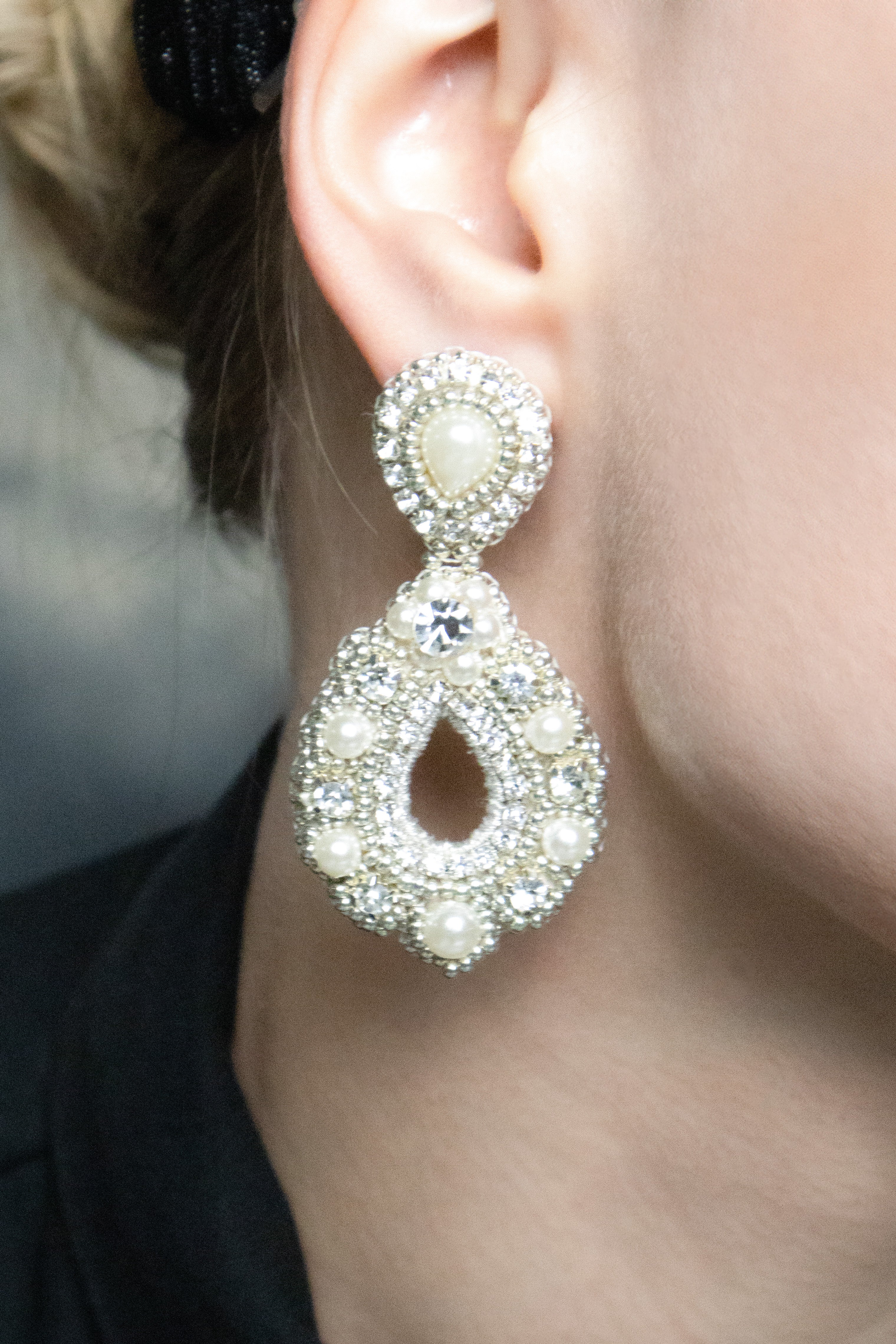 Lumiere de Perla Earrings