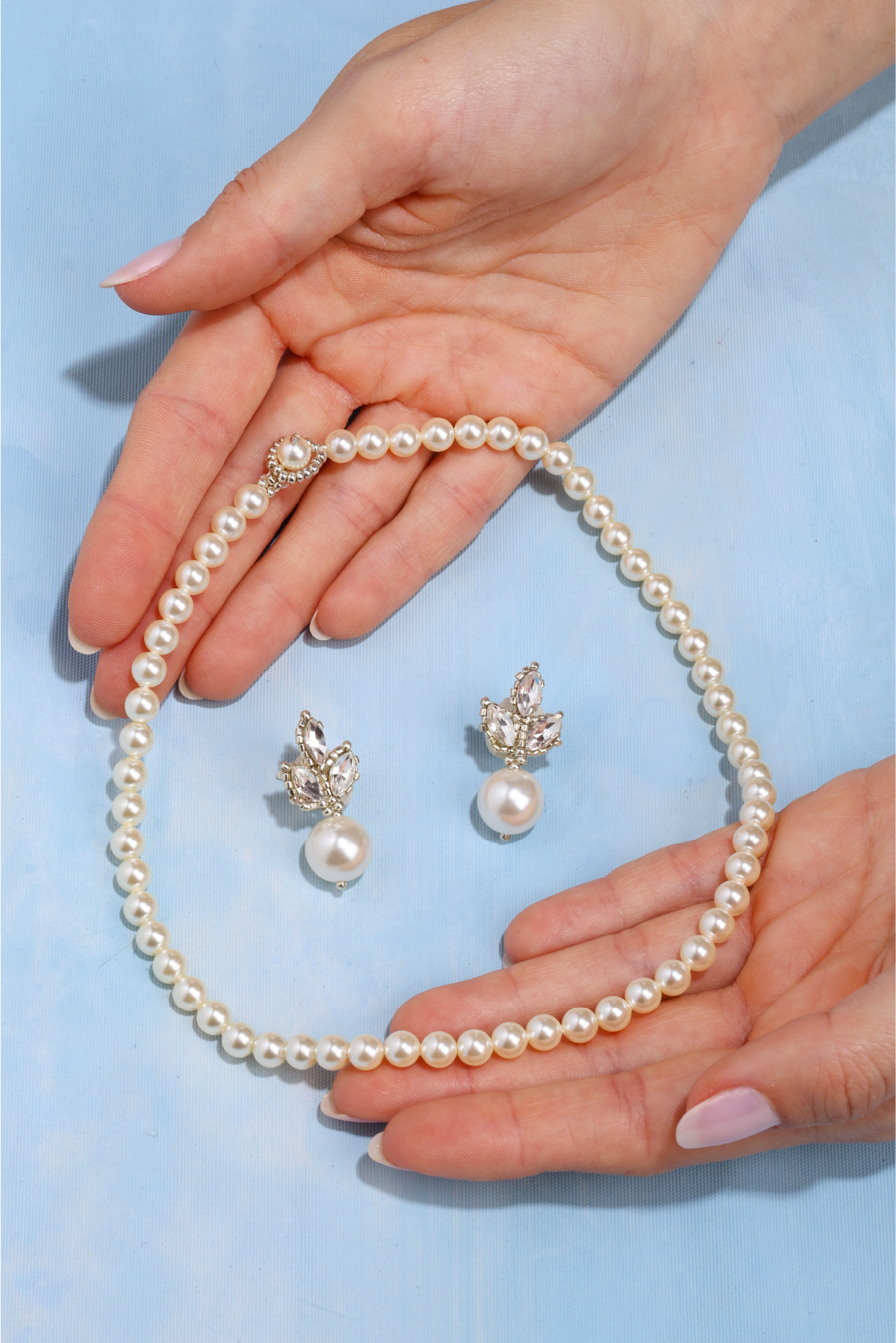 Perlata Necklace